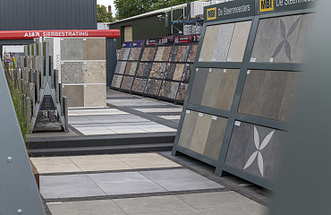 Showtuin A18 Sierbestrating Doetinchem