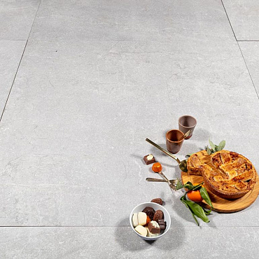 geoceramica 80x80x4 grande piazza napoli