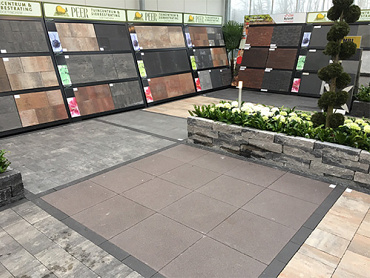 Peer Sierbestrating aanwezig op de Tuinbeurs Doetinchem
