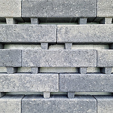 Waterpasserende longstone opritsteen 7 cm grijs/zwart