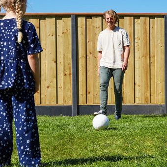 Berton©-E-sleufpaal Vecht antraciet 10 x 10 x 270 cm tussenmodel