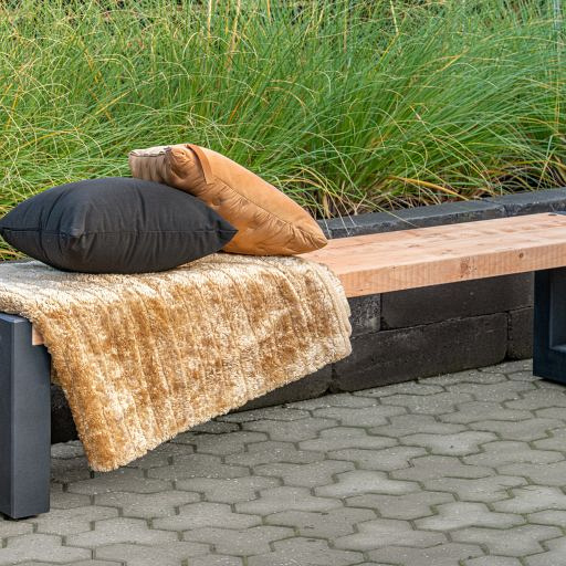Berton©-Tuinbank Essen