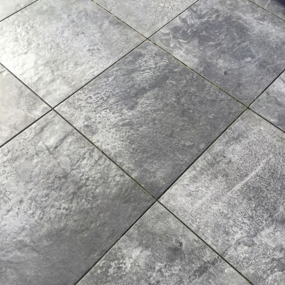 Cerasun 60x60x4 cm Tropea Anthracite 