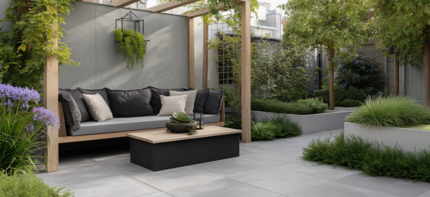 184 proostnederland 79882 a small modern dutch garden with gray til e3315824 1b2e 4b58 8c98 5ed465aeeaf2